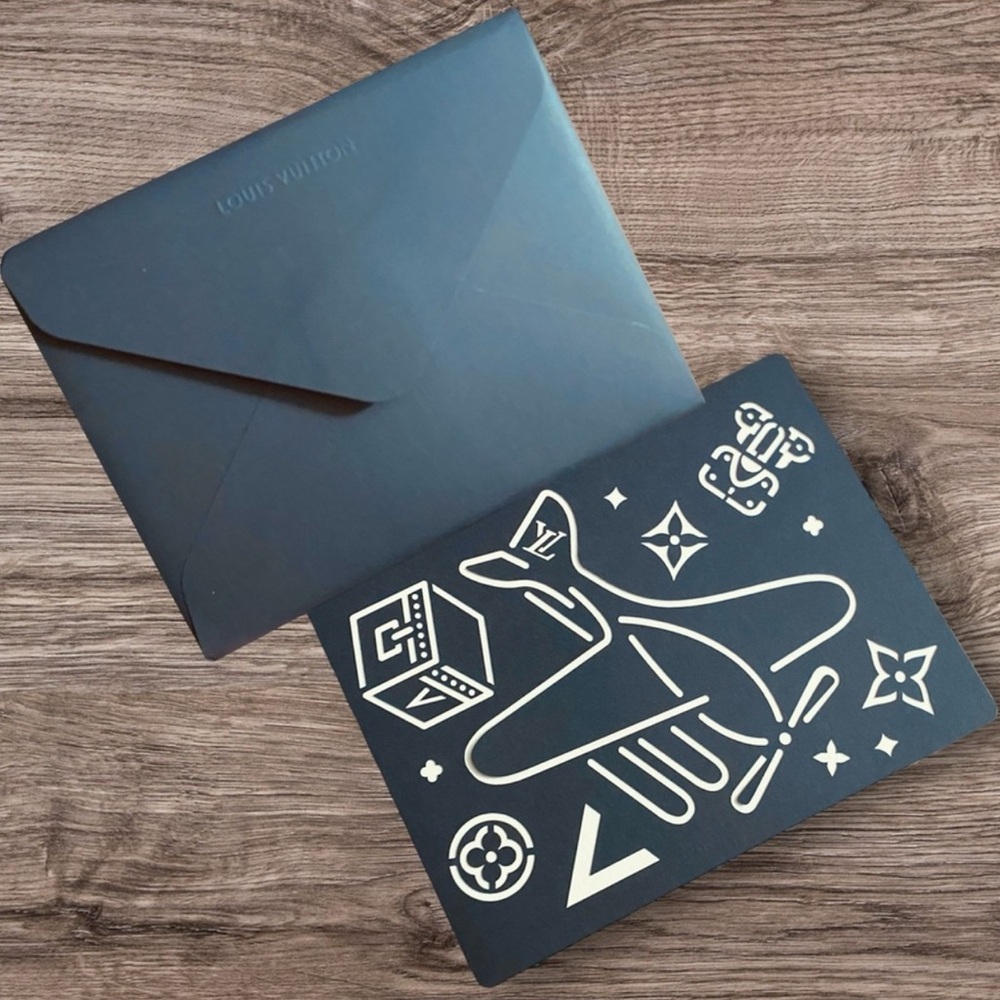 Louis Vuitton Exclusive Event Item / Stencil With Envelope